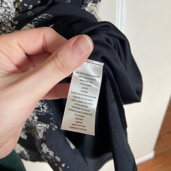 Monteau floral dress - Picture 7 of 9